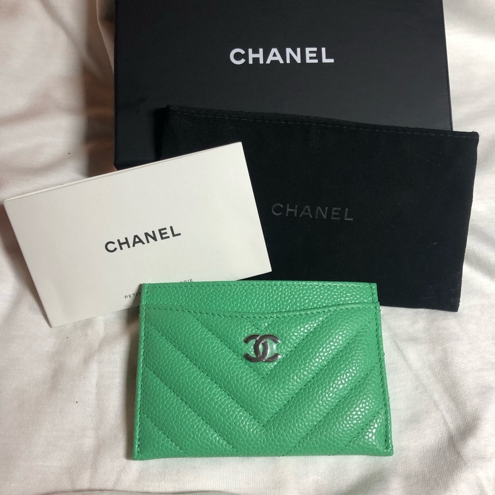 SOLD Chanel Caviar Chevron Card Holder Teal